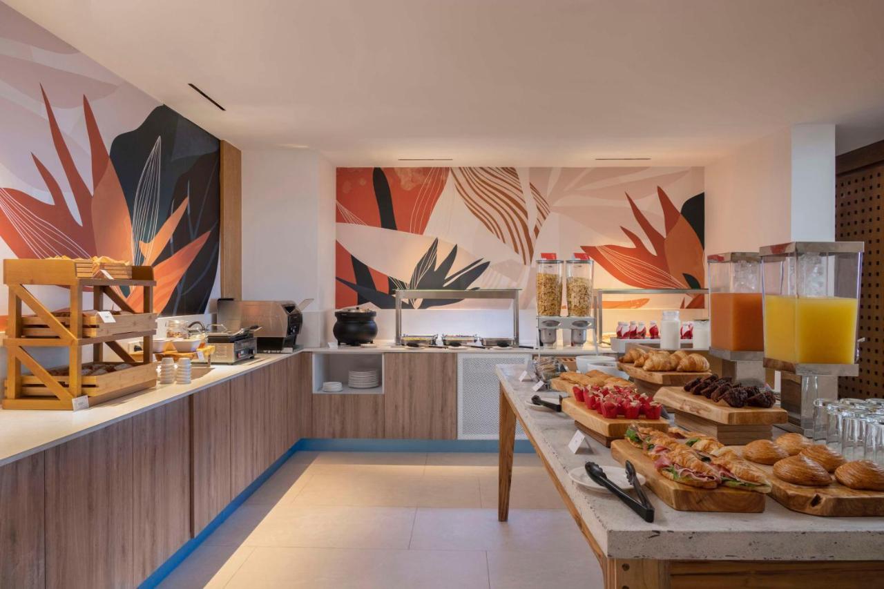 Hilton Garden Inn لا رومانا المظهر الخارجي الصورة
