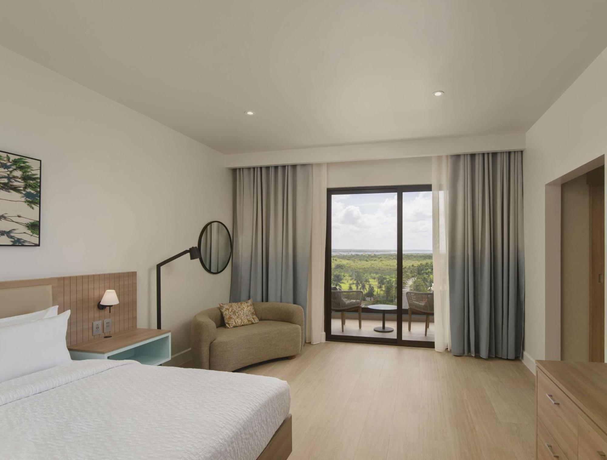 Hilton Garden Inn لا رومانا المظهر الخارجي الصورة